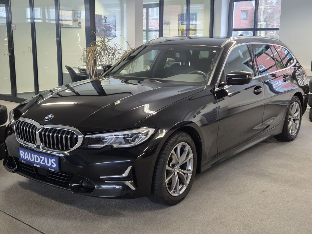 BMW 320 2022