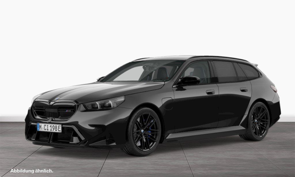 BMW M5 2025