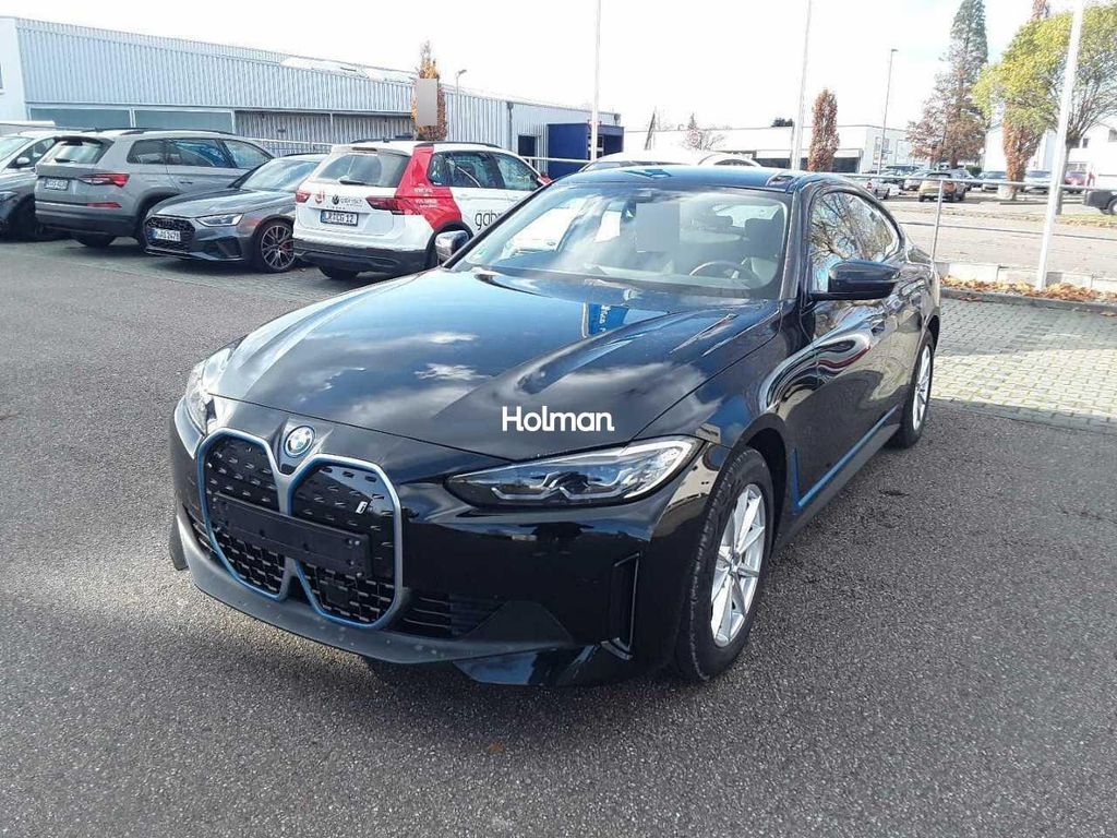 BMW i4 2023