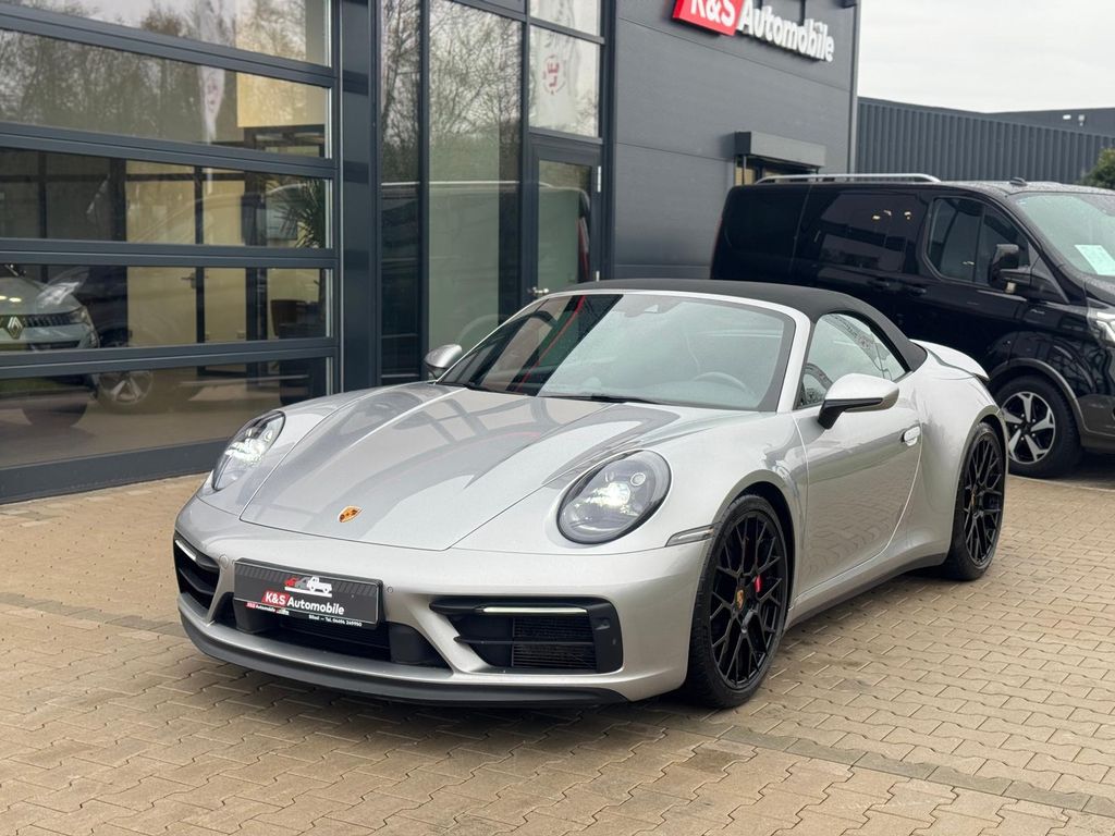 Porsche 911 2023