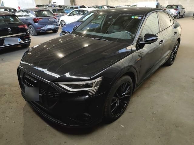 Audi e-tron 2022
