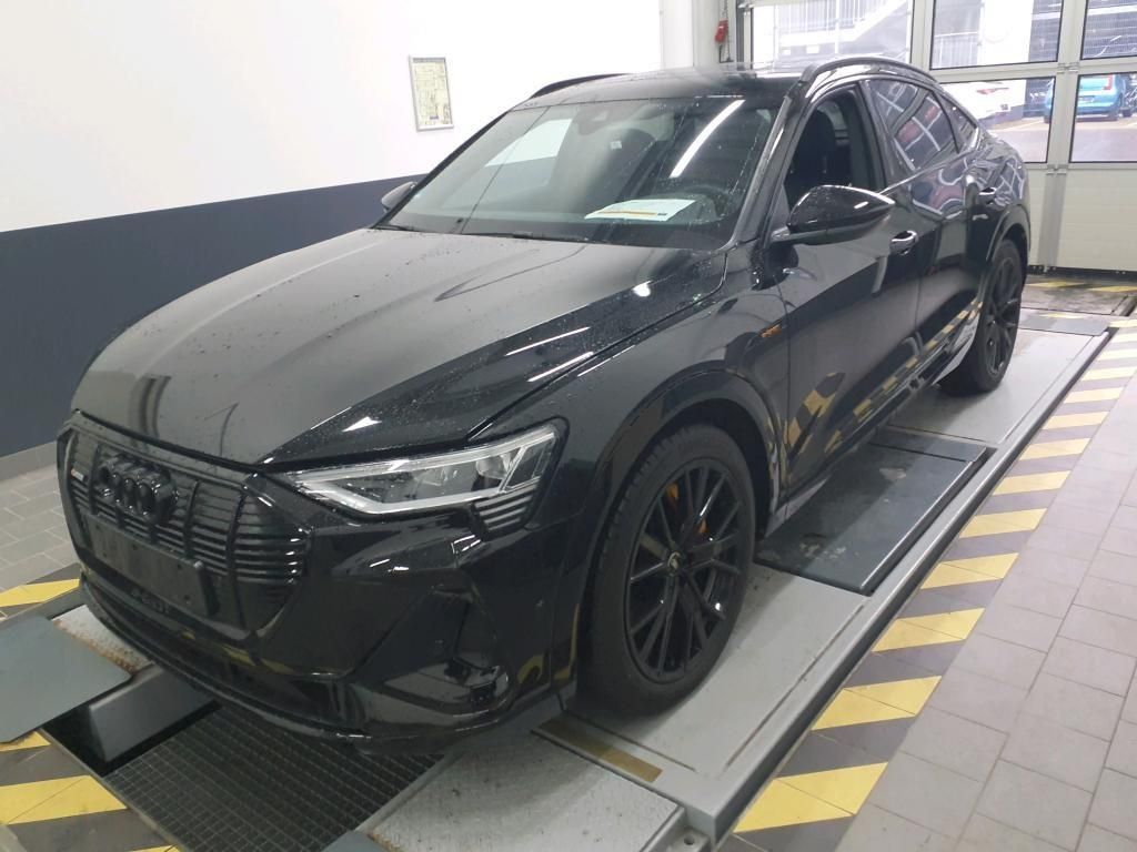 Audi e-tron 2022