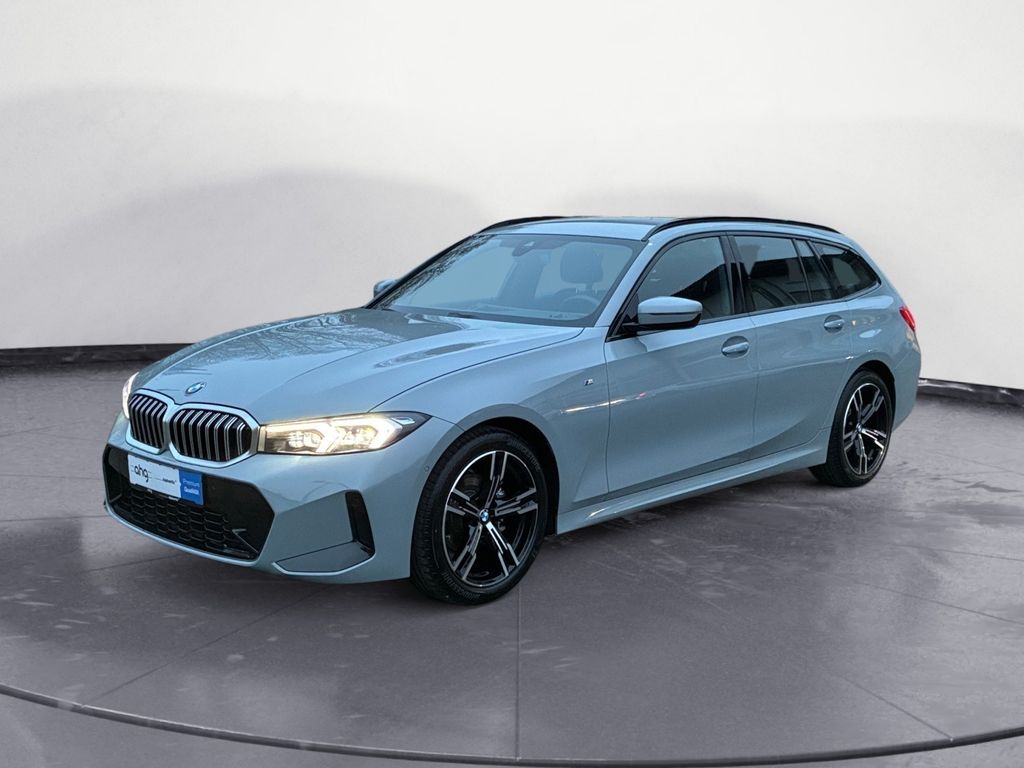 BMW 318 2025