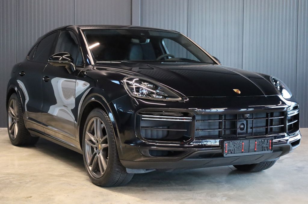 Porsche Cayenne 2021