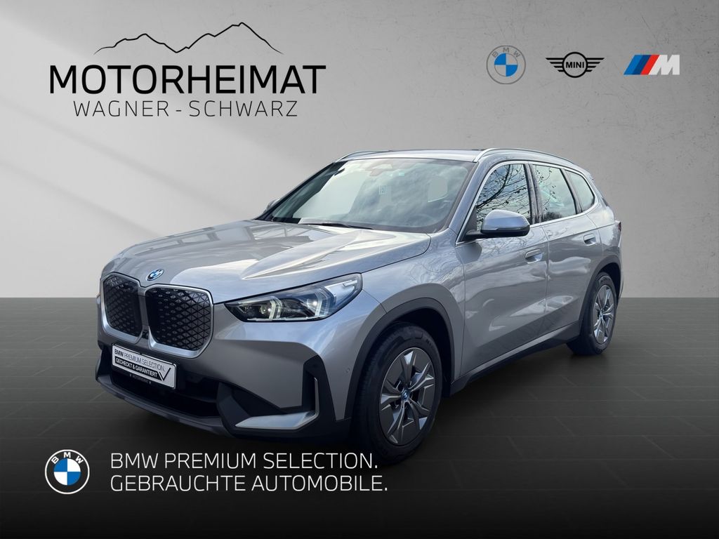 BMW iX1 2023