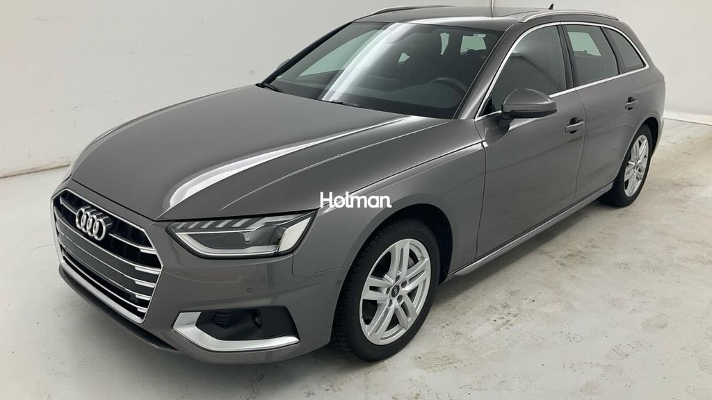 Audi A4 2021