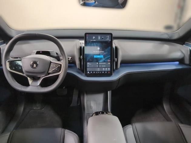 Volvo EX30 2025
