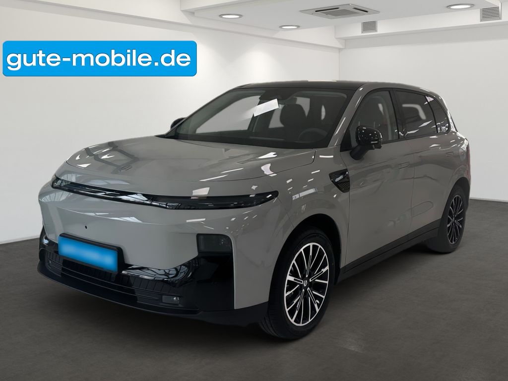 Leapmotor B10