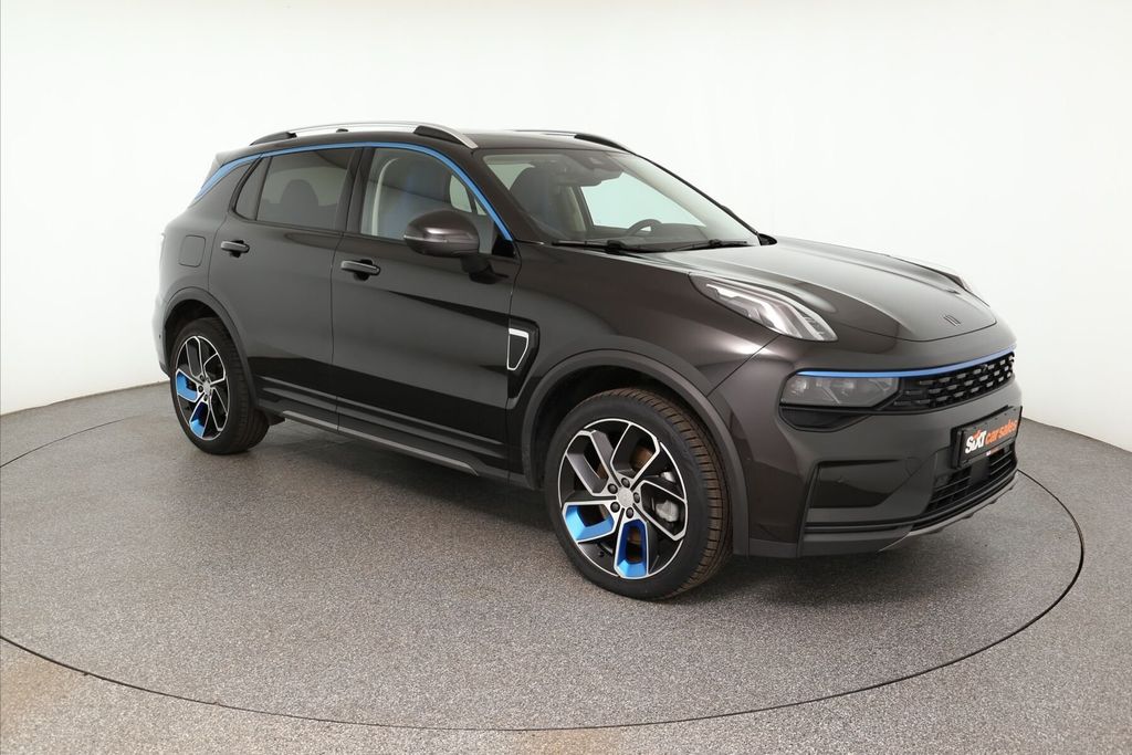 Lynk&Co 01 2022