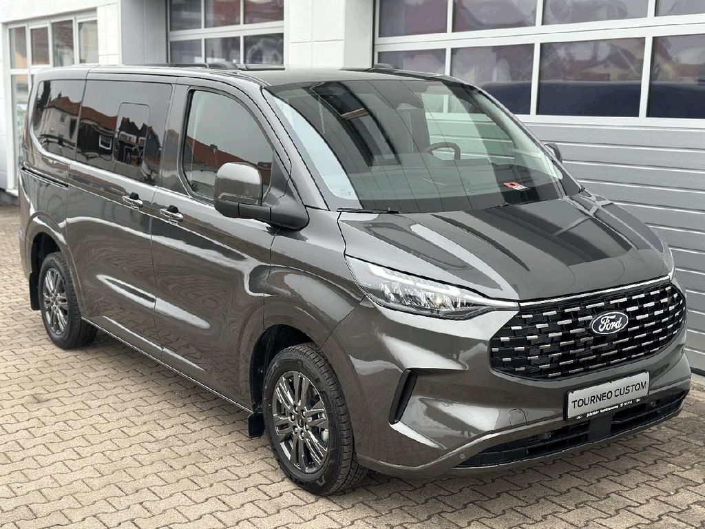 Ford Tourneo Custom