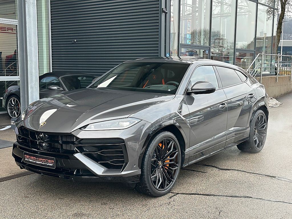 Lamborghini Urus 2026