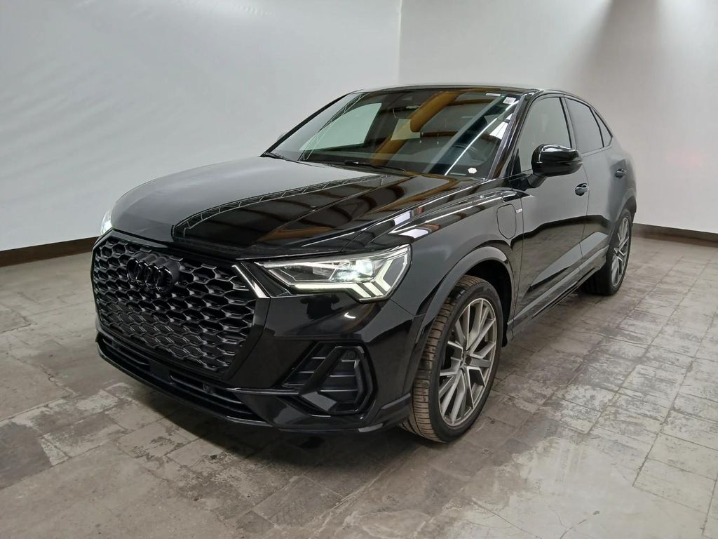 Audi Q3 2021