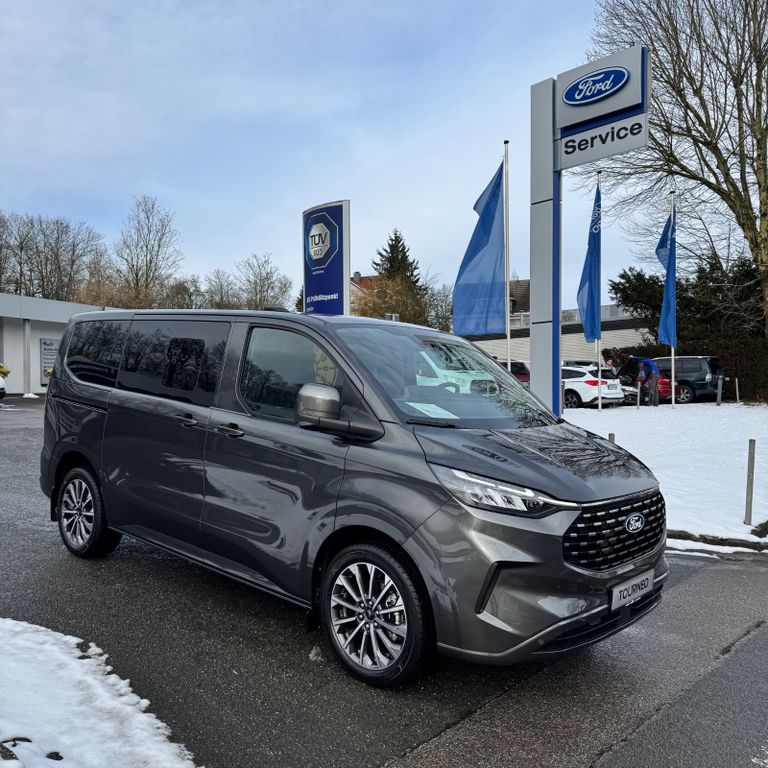 Ford Tourneo Custom 2025