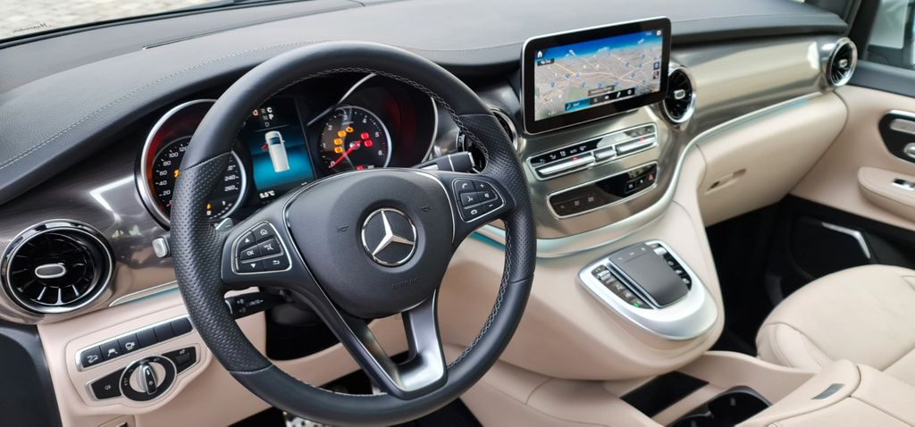 Mercedes-Benz V 300 2021