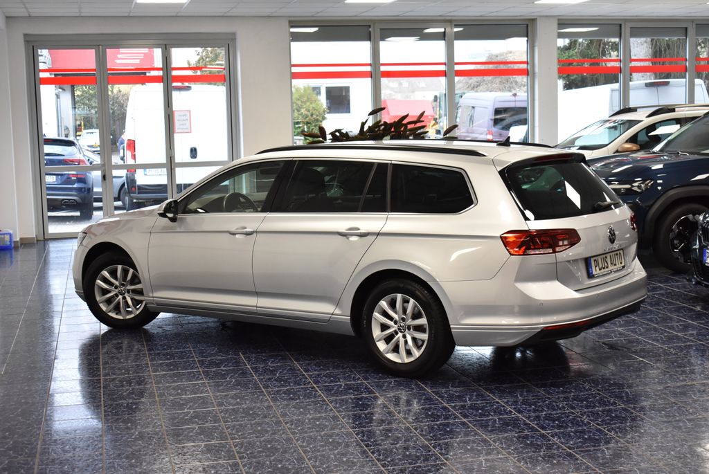 Volkswagen Passat 2021