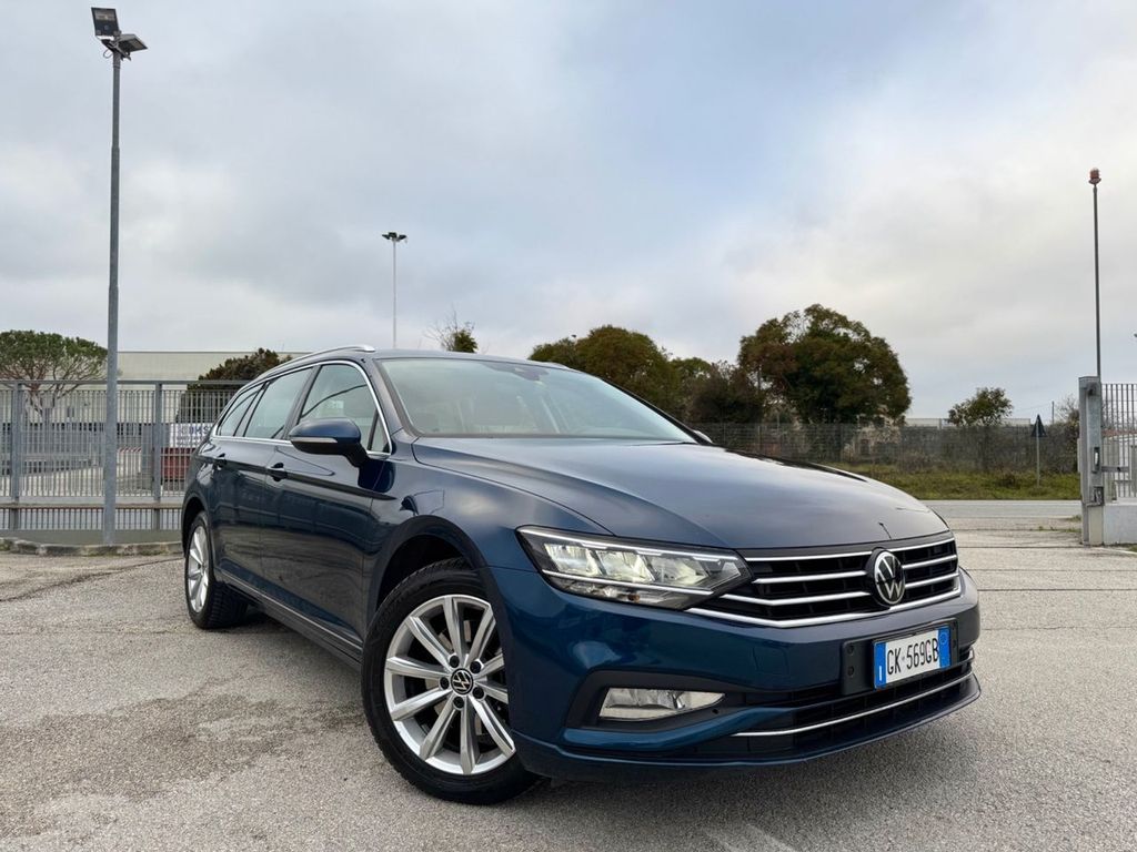 Volkswagen Passat 2022