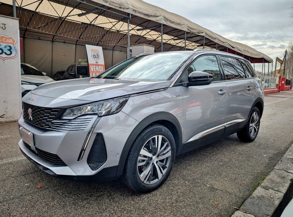 Peugeot 5008 2022