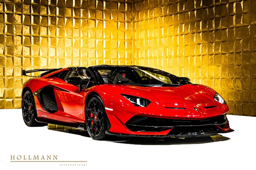Lamborghini Aventador 2021