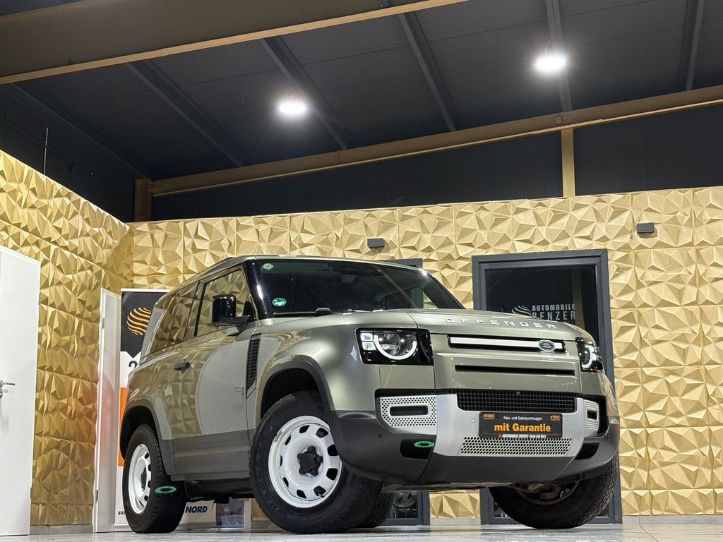 Land Rover Defender 2021