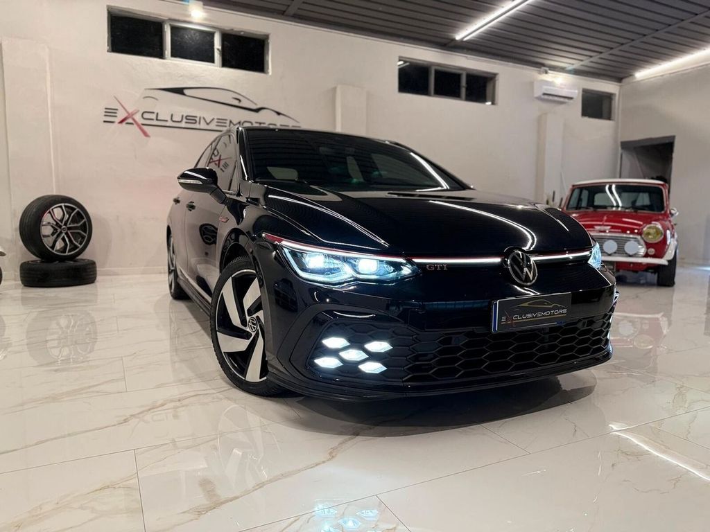 Volkswagen Golf 2021