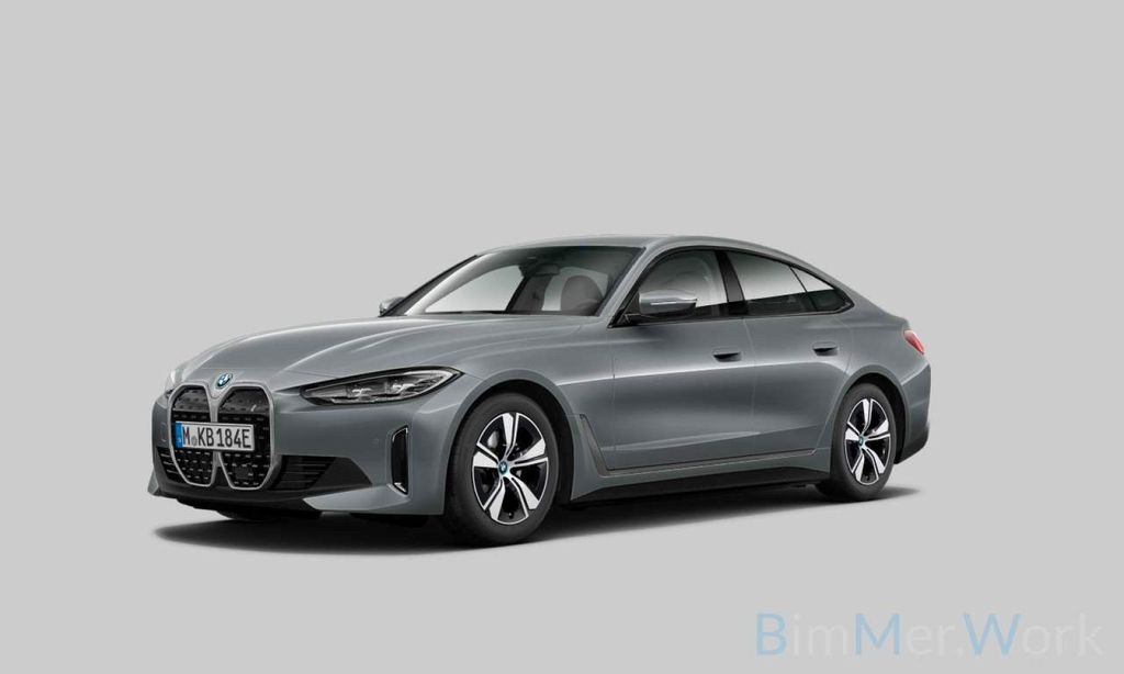BMW i4 2023