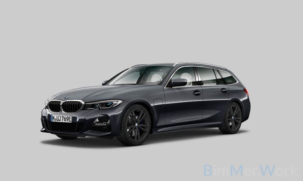 BMW 330 2021