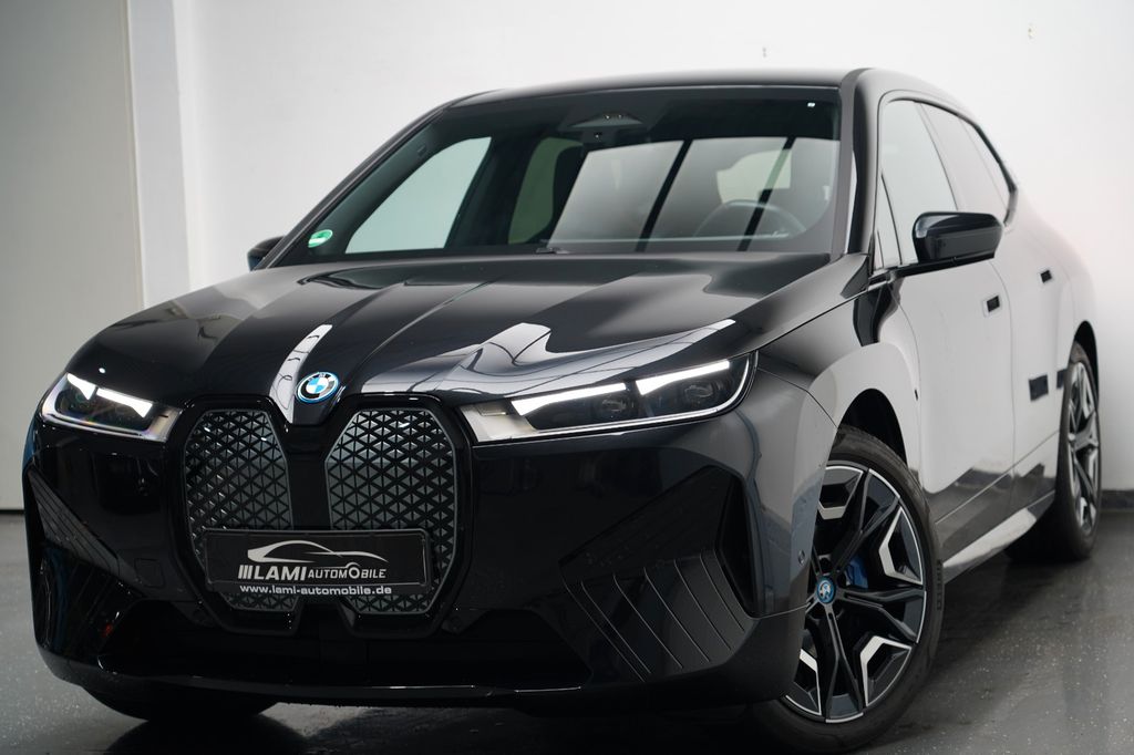 BMW iX 2023