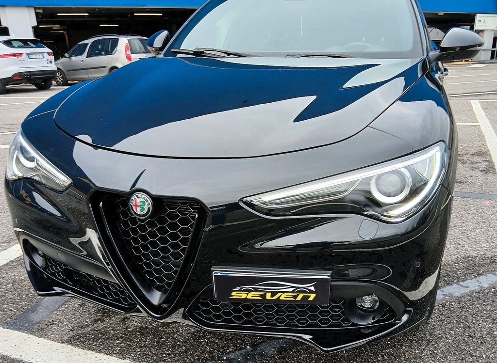 Alfa Romeo Stelvio 2022