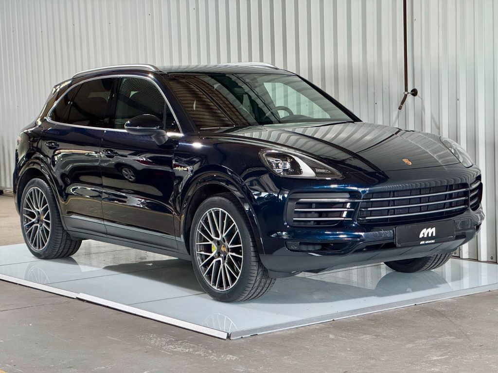 Porsche Cayenne 2021