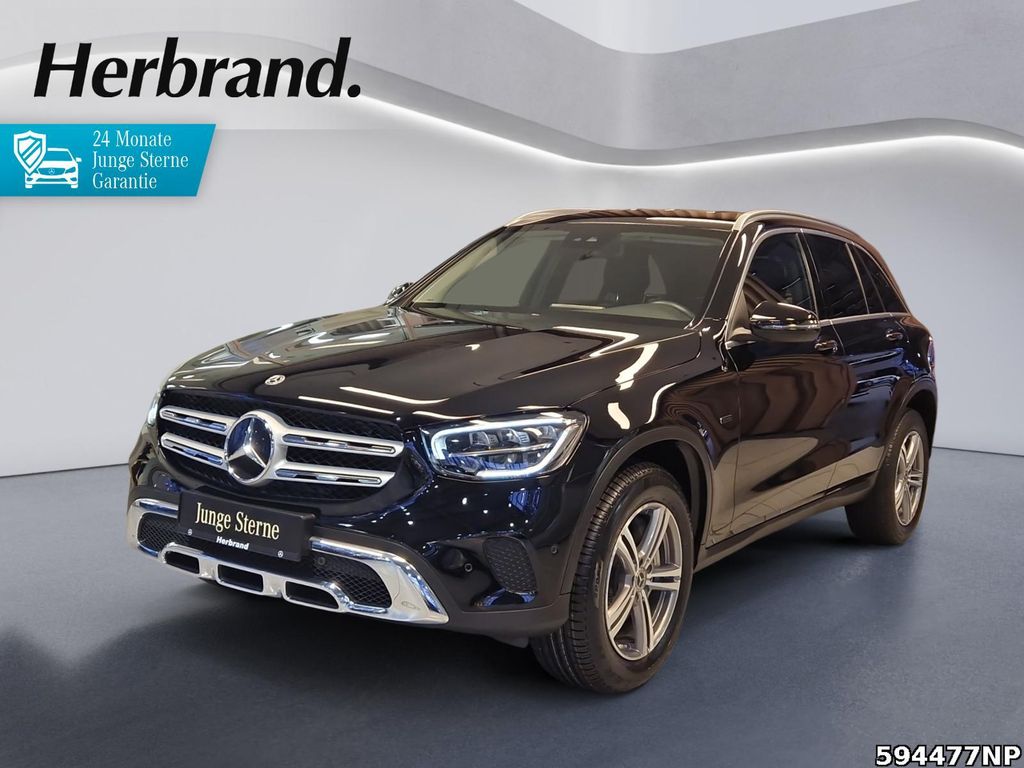 Mercedes-Benz GLC 300 2021