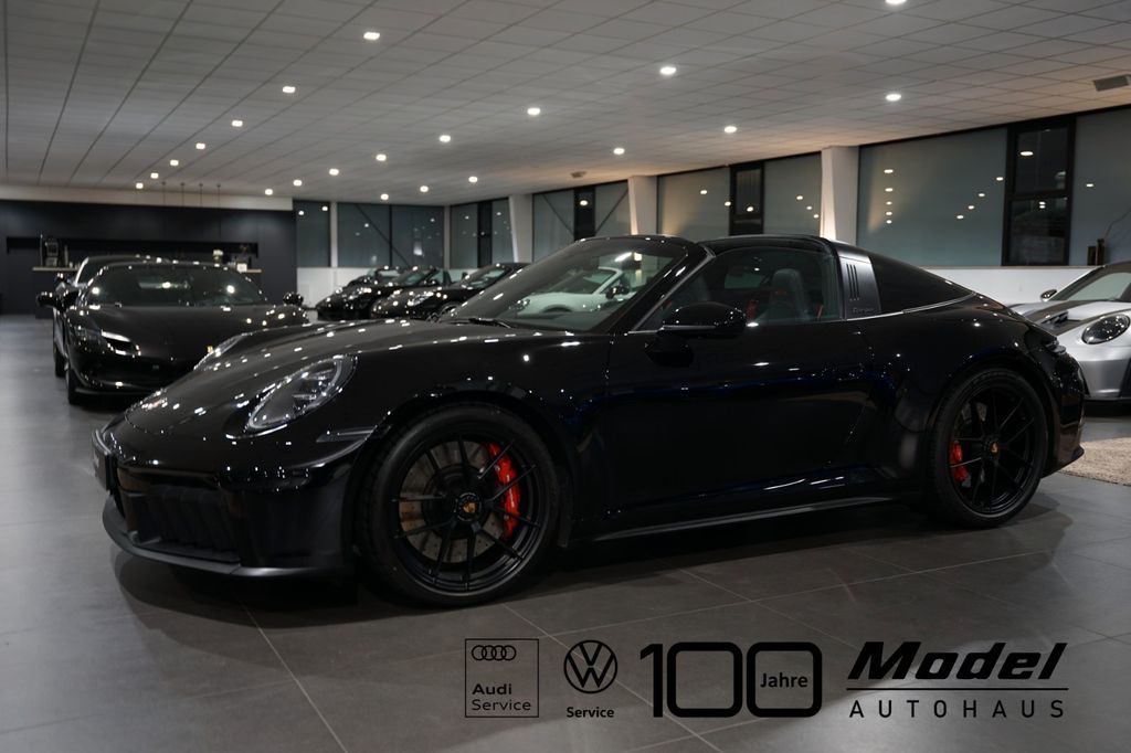 Porsche 992 2025