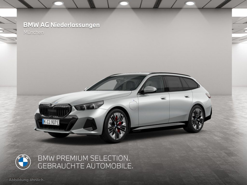 BMW 550 2025