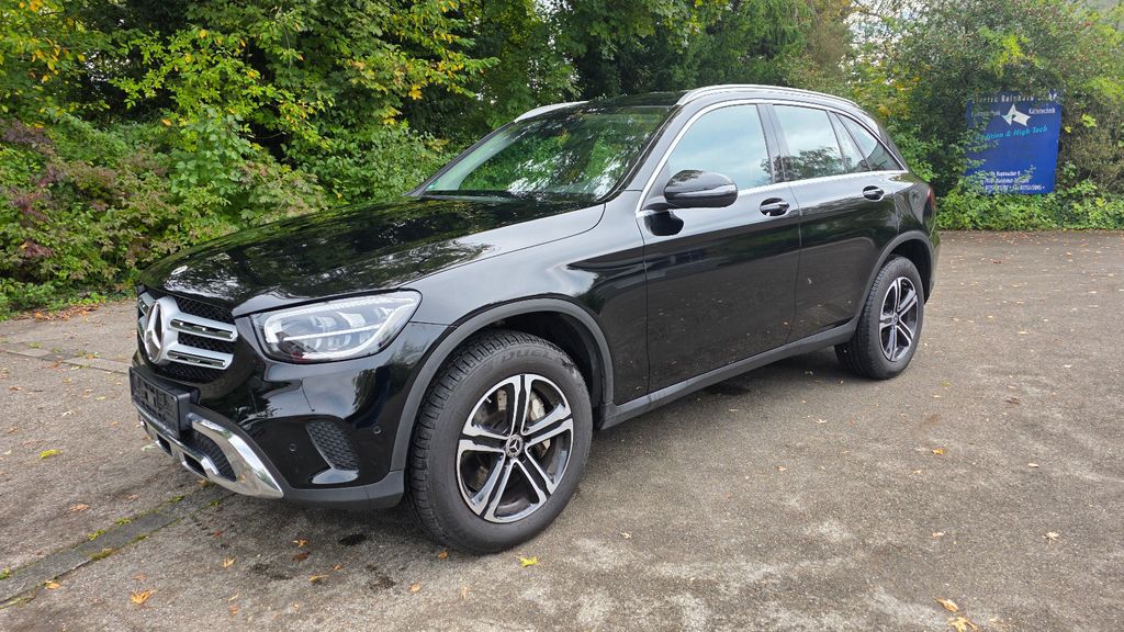 Mercedes-Benz GLC 300 2022