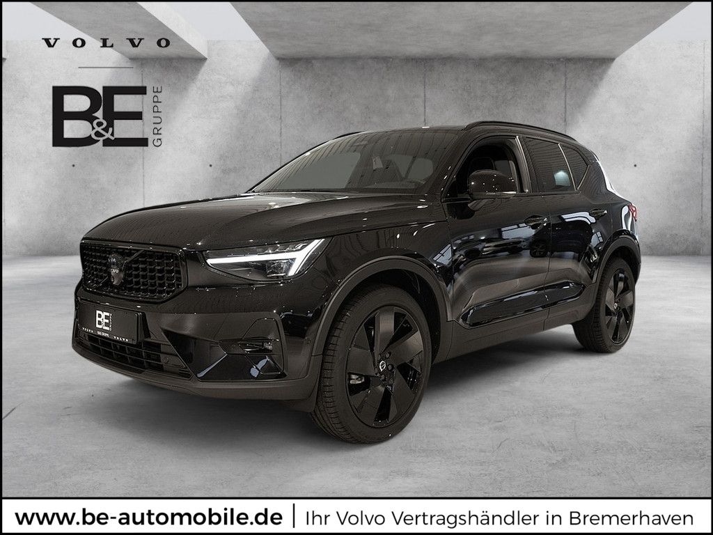 Volvo XC40 2025