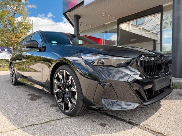 BMW 540 2025