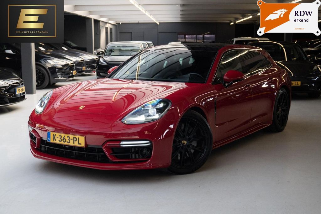 Porsche Panamera 2021
