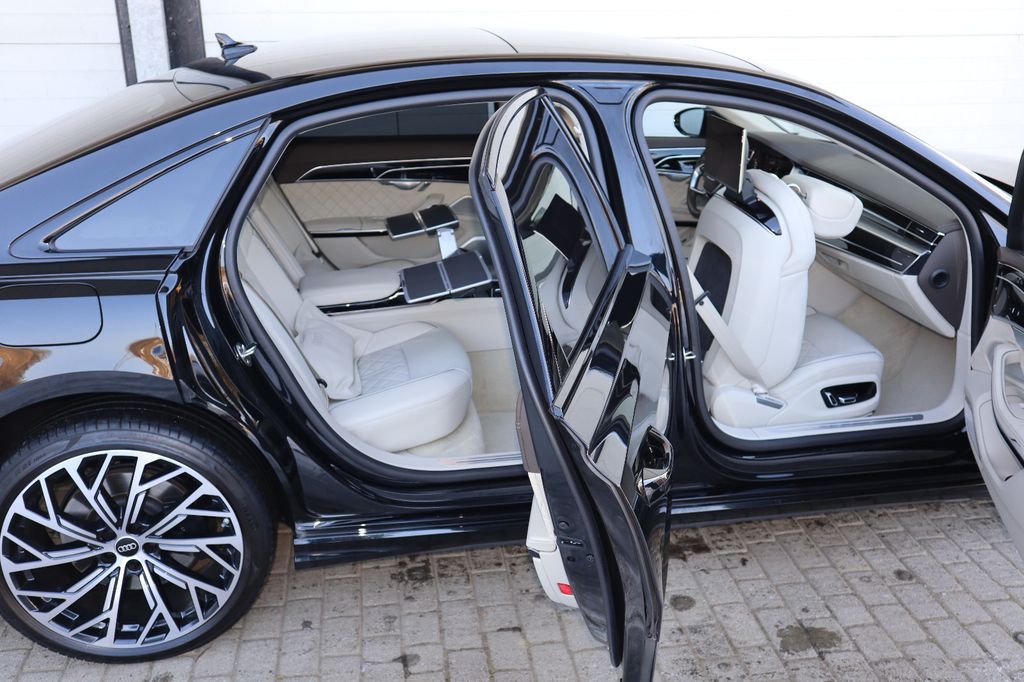 Audi A8 2025