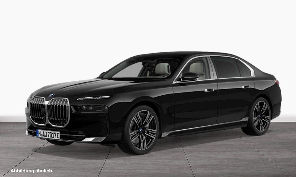BMW 750 2025
