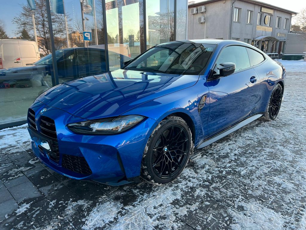 BMW M4 2025