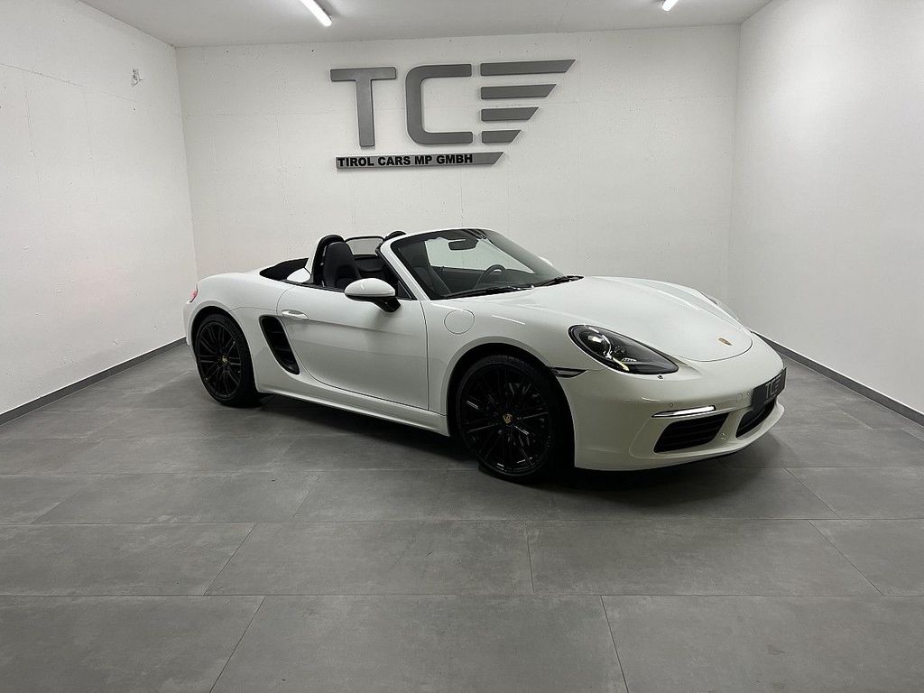 Porsche Boxster 2022