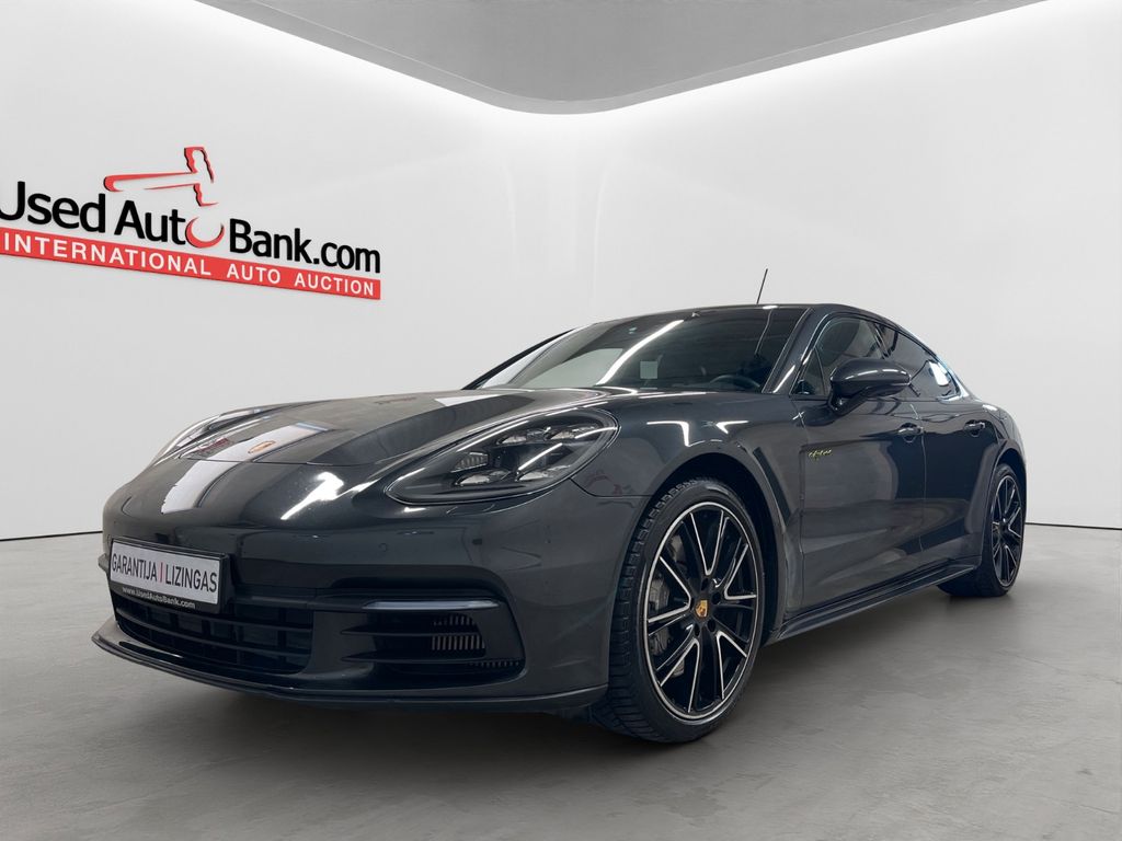 Porsche Panamera 2018
