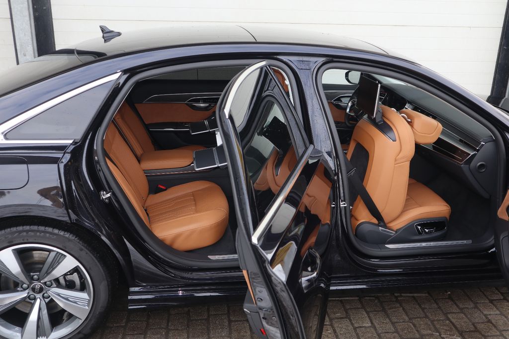 Audi A8 2024