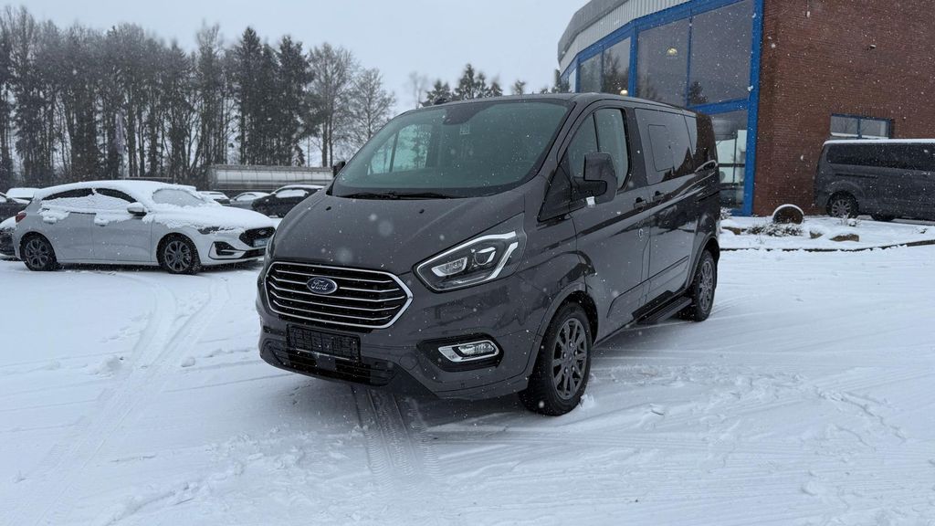 Ford Tourneo Custom 2022