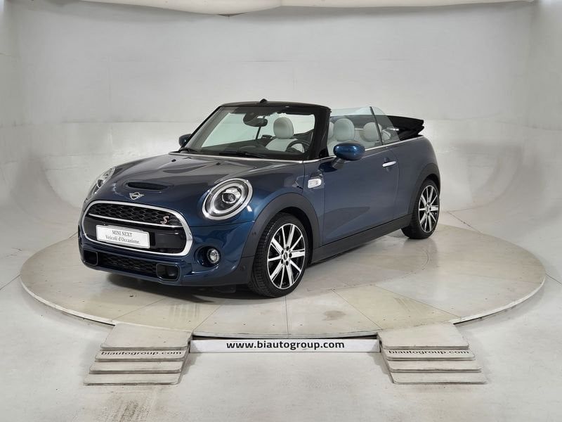 MINI Other 2021