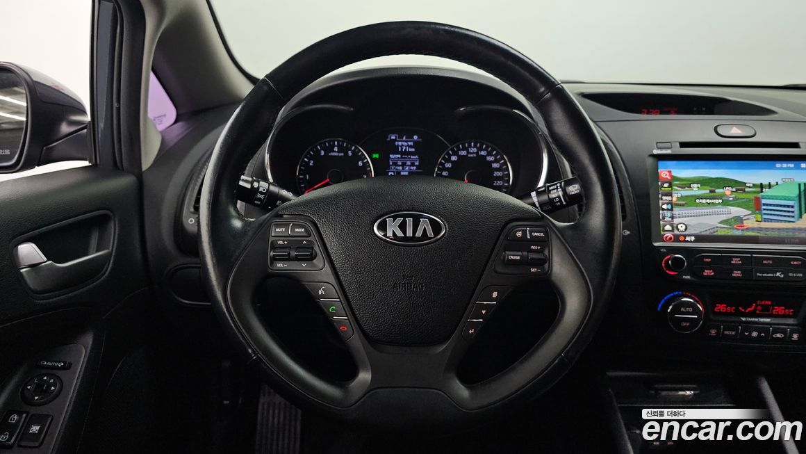 Kia K3 2015