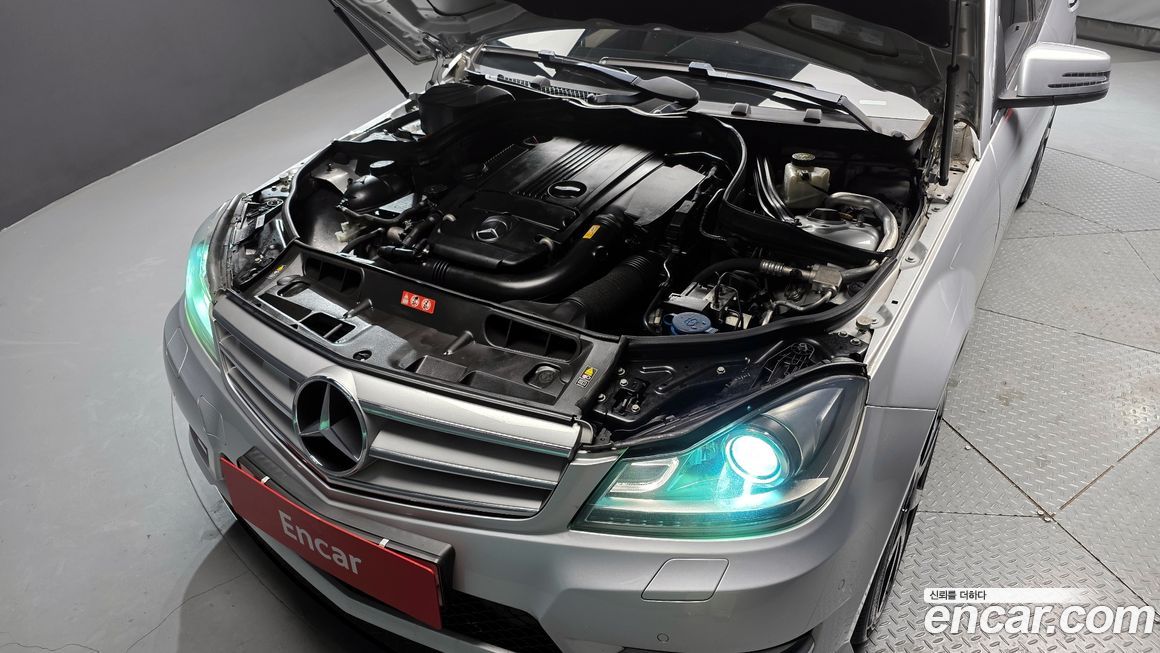 Mercedes-Benz C-Class 2013