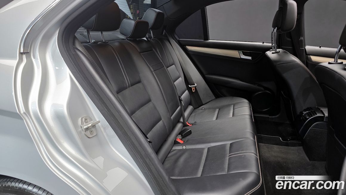 Mercedes-Benz C-Class 2013