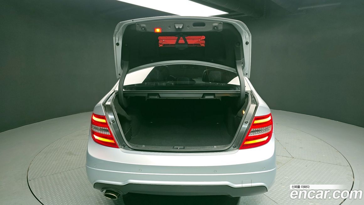 Mercedes-Benz C-Class 2013
