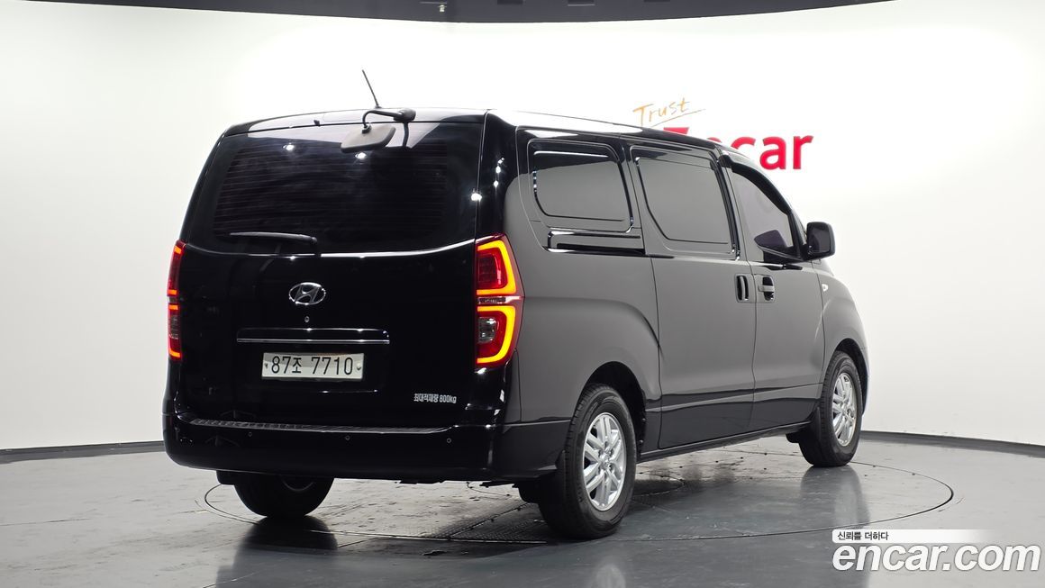 Hyundai Starex 2017