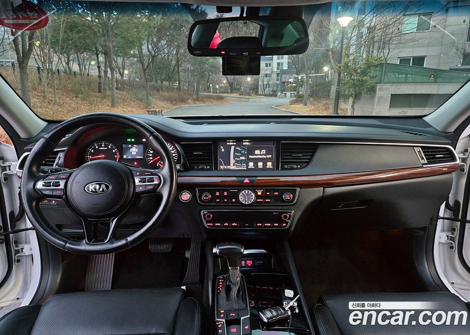 Kia K7 2016
